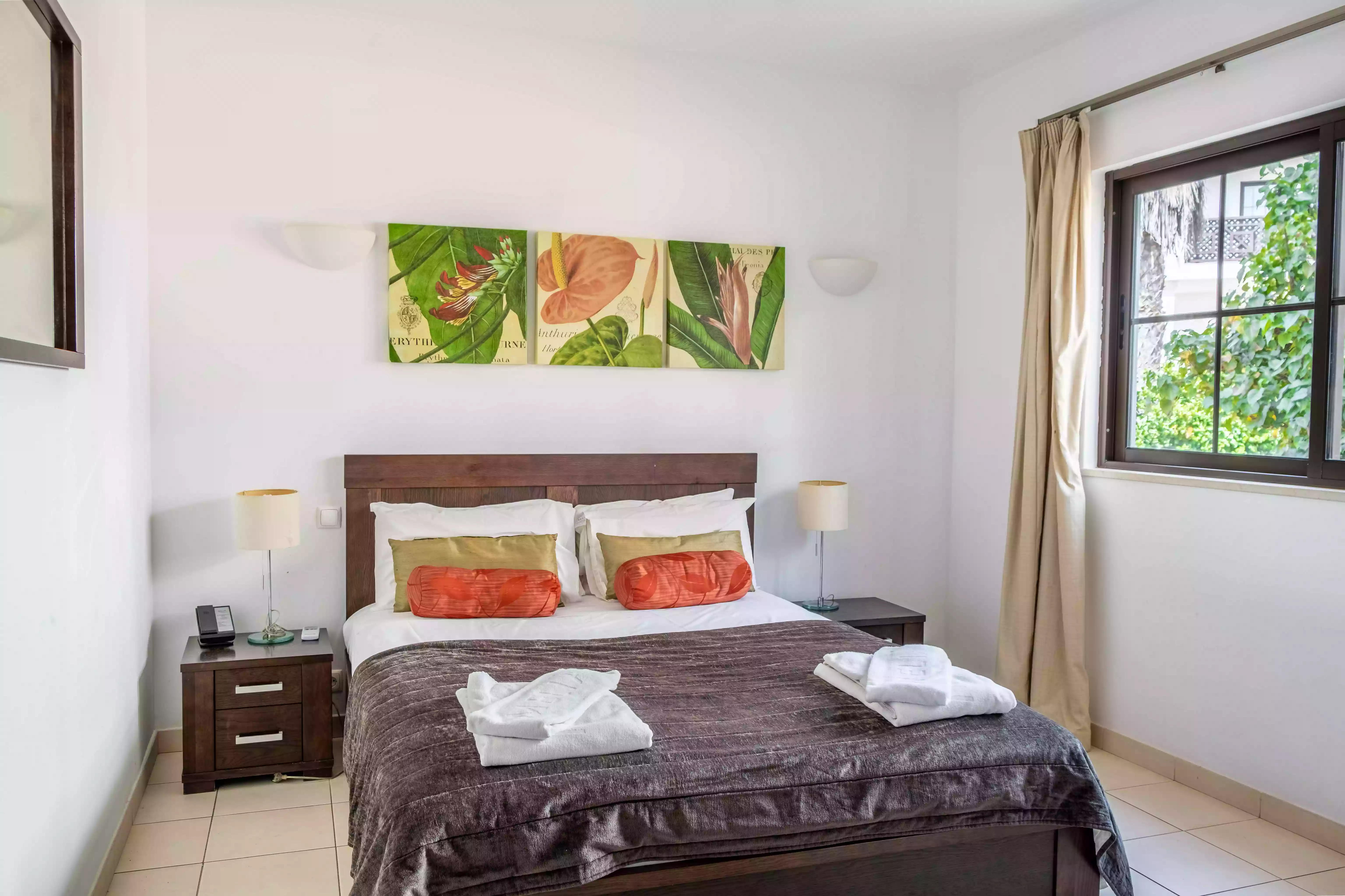 portoantigo1_1bedroom_seaview