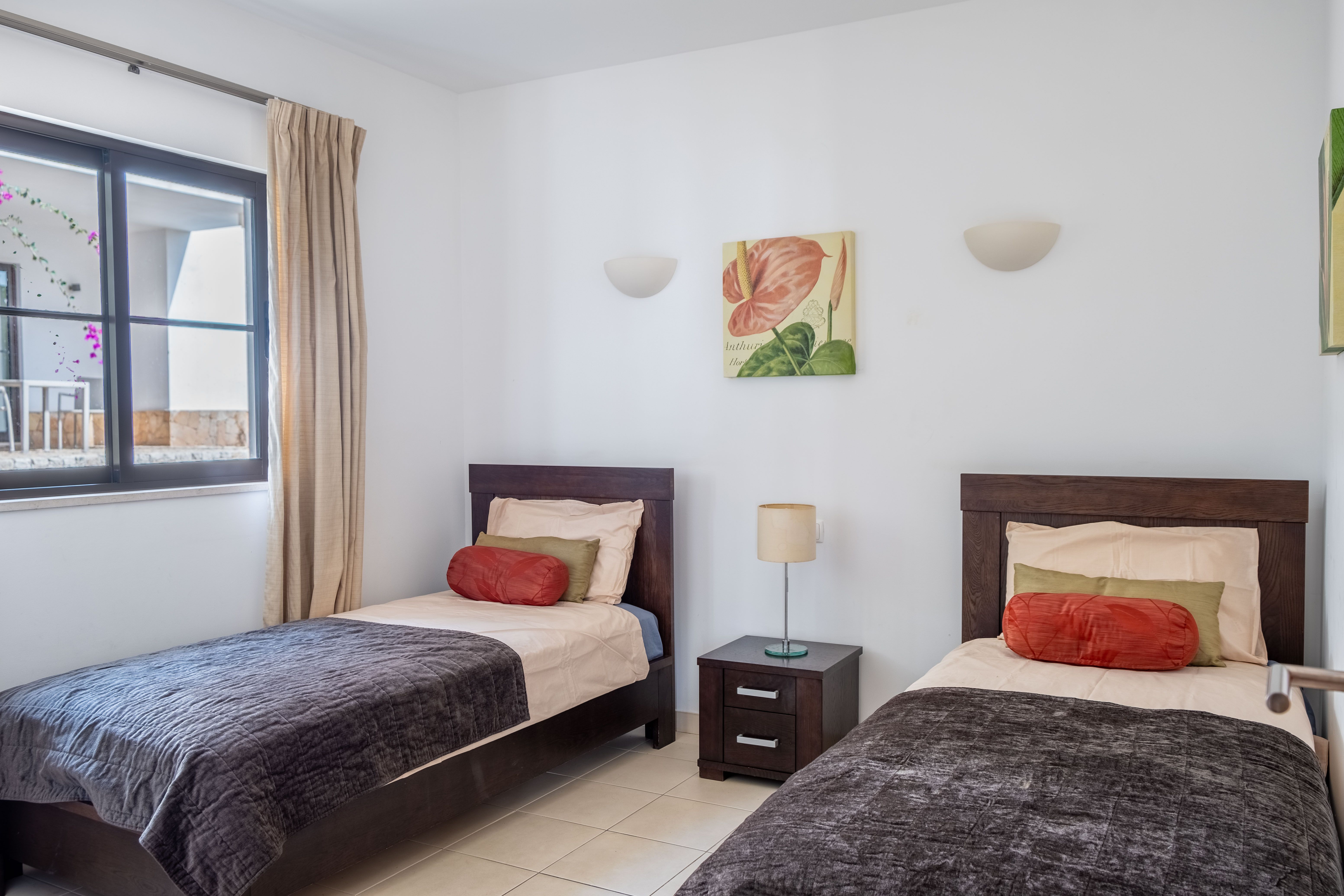 portoantigo1_1bedroom_seaview