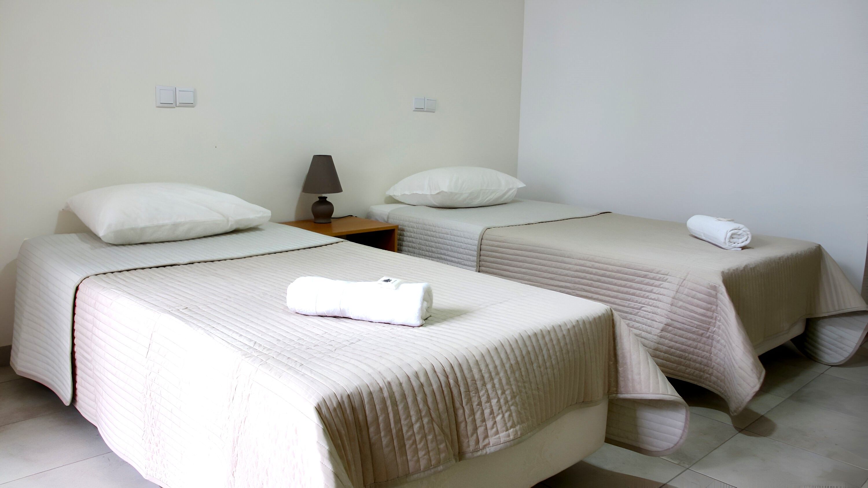 portoantigo1_1bedroom_seaview