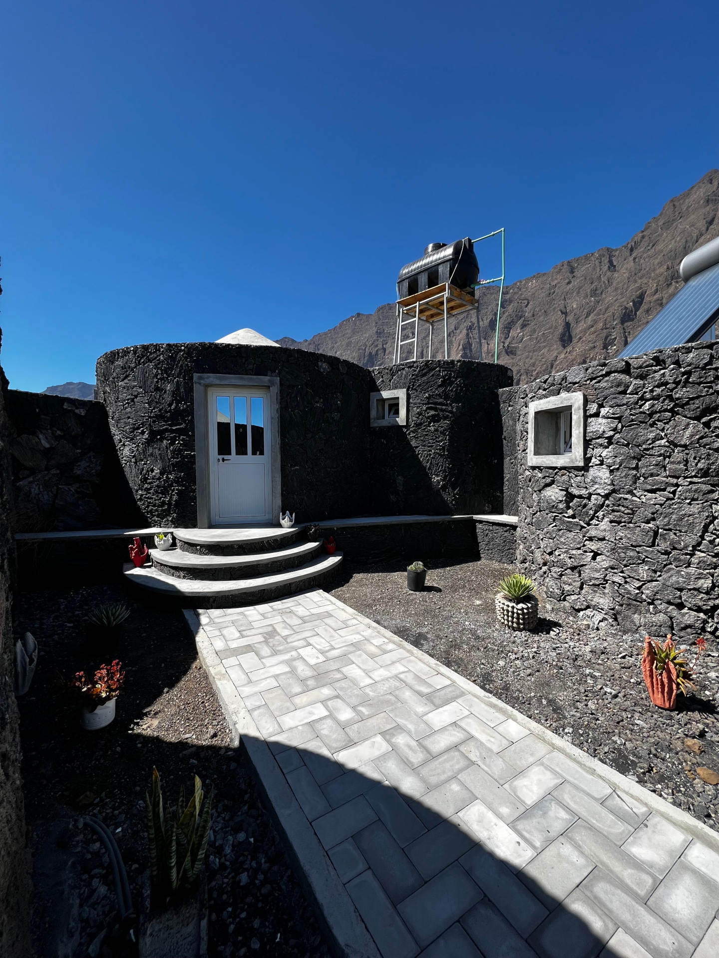 portoantigo1_1bedroom_seaview