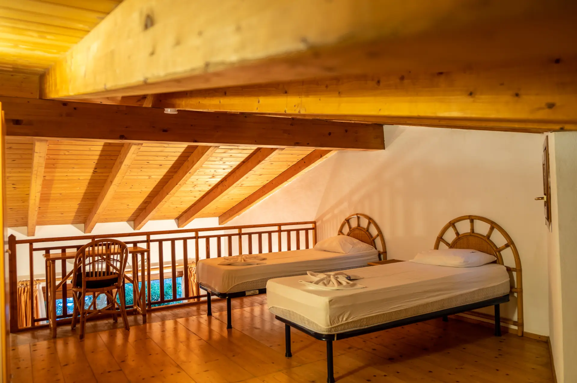 portoantigo1_2bedroom_seaview