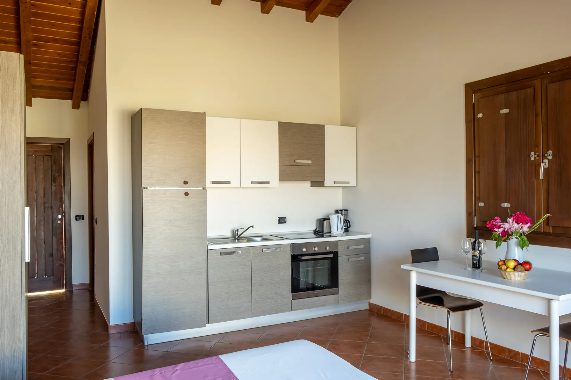 portoantigo1_studio_standard